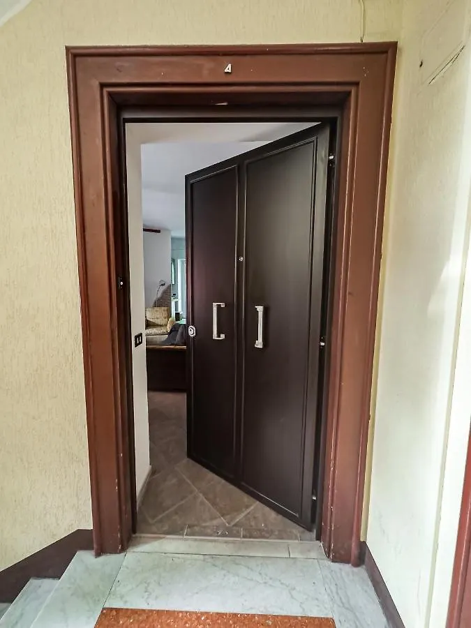 Ostia Lido Holiday Home - 5 Min Dalla Spiaggia 0*, Lido di Ostia Italy